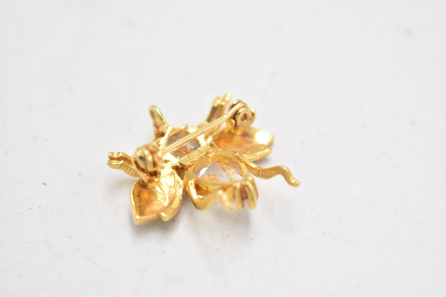 Vintage Cubic Zirconia Gold Tone Bee Brooch – Ladies Costume Jewellery