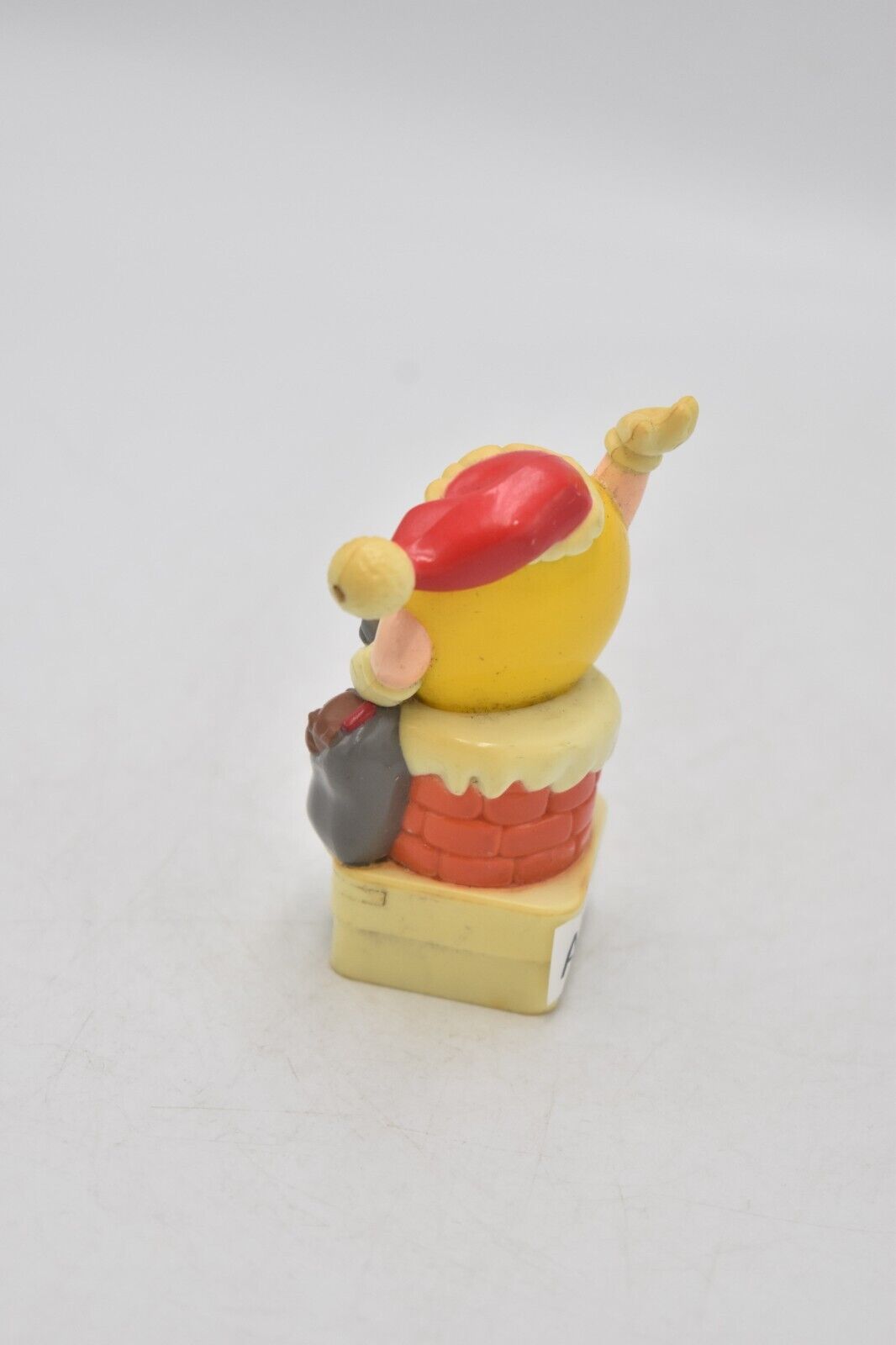 M&M's Yellow Character Christmas Stocking in a Chimney Cake Topper 1993