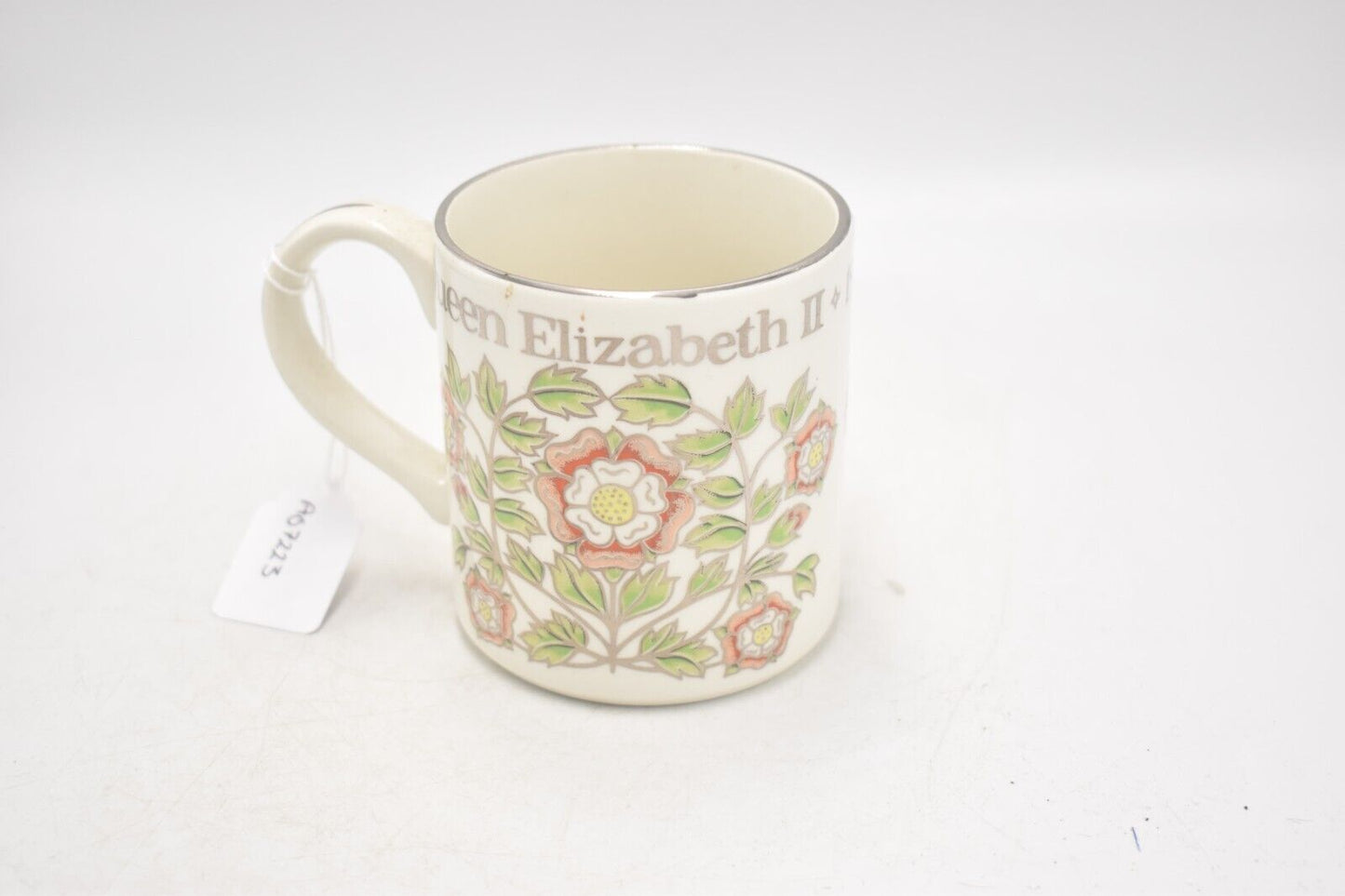 Vintage The National Trust Silver Jubilee Queen Elizabeth Mug 1977