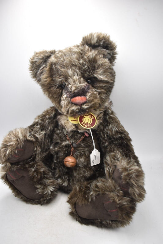 Charlie Bears Johnno Retired & Tagged – Isabelle Lee Designed