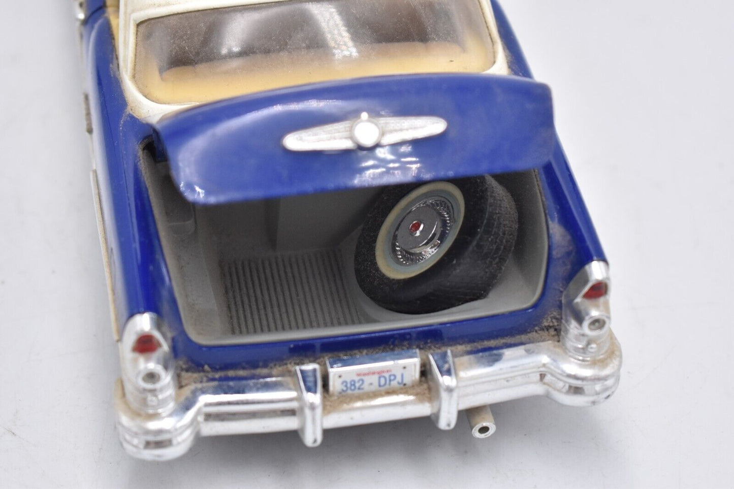 MIRA 1955 Buick Century Convertible Dark Blue/White Scale 1/18 Model Car