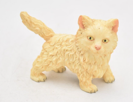 Vintage White Resin Cat Figurine Statue Ornament