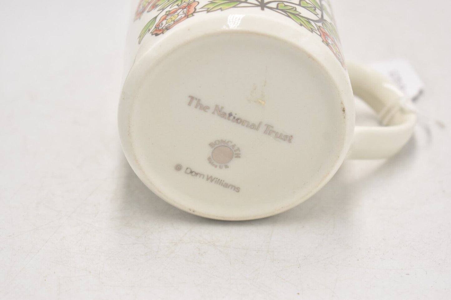 Vintage The National Trust Silver Jubilee Queen Elizabeth Mug 1977