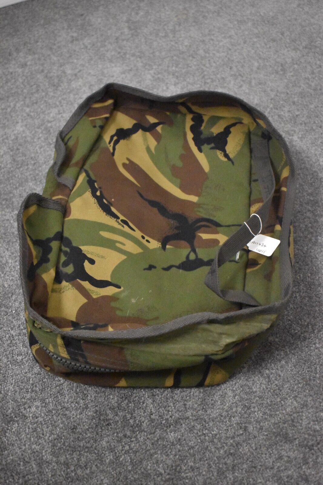 British Army DPM Camouflage Grab Bag - Good Used Condition