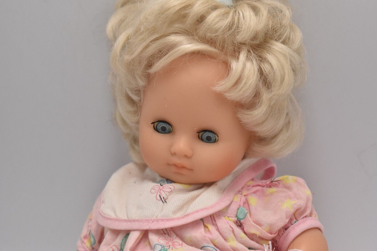 Vintage Zapf Creations Simona Girl Doll Life-Like Blinking Sleepy Eye Doll