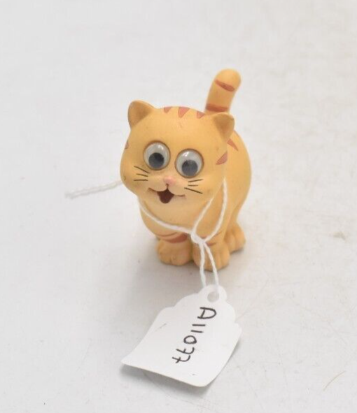 Vintage EPL Googly Eyes Ginger Cat Figurine Statue Ornament Decorative