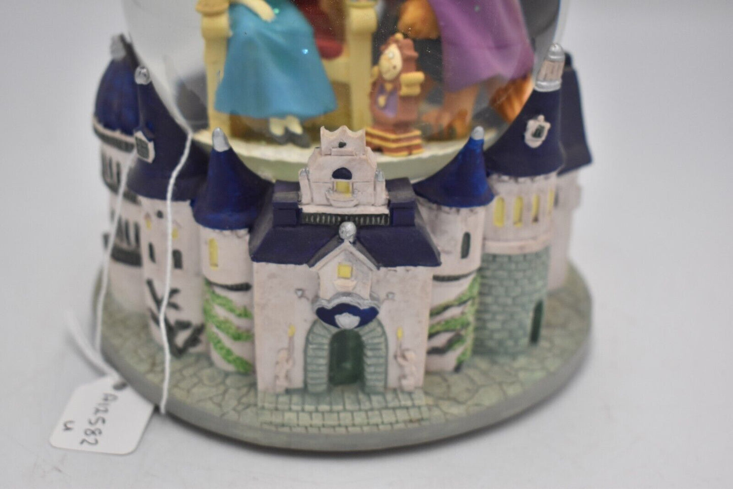 Disney Beauty and the Beast Musical Snow Globe – Enchanted Castle