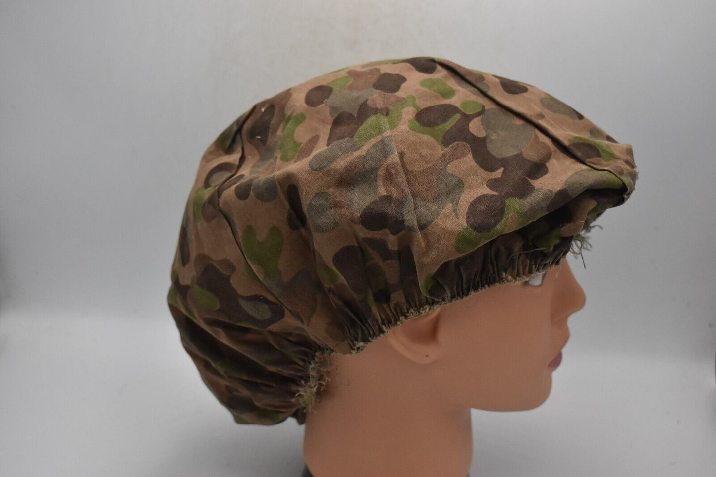 Austrian Army M75 Peadot & Sumpftarn Reversible Helmet Cover