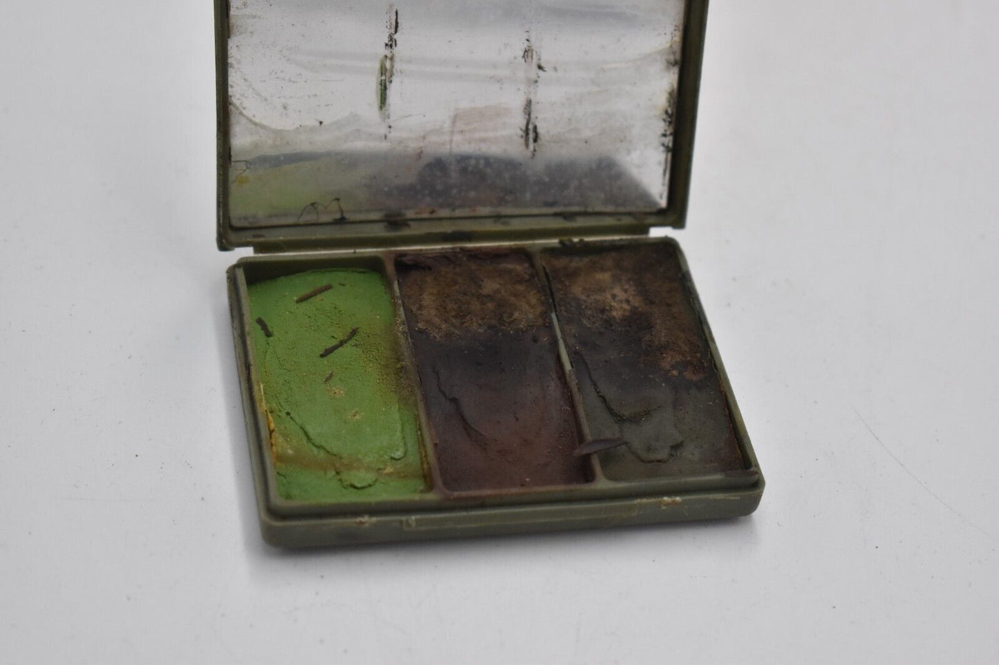 Vintage British Army Camtech Camouflage Paint – Dated 1998, Military Surplus