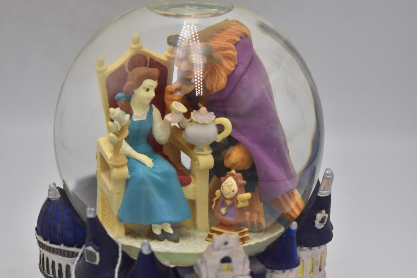 Disney Beauty and the Beast Musical Snow Globe – Enchanted Castle