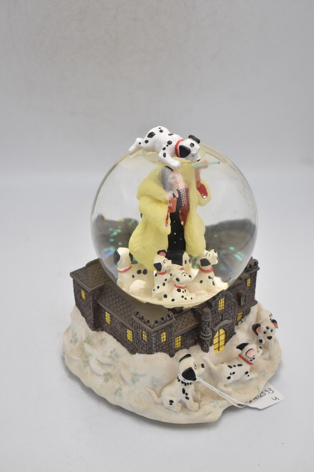 Disney 101 Dalmatians Cruella de Vil Musical Snow Globe