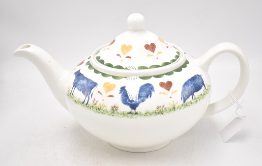 Vintage Wood & Sons Farm Teapot Novelty Decorative Ceramic