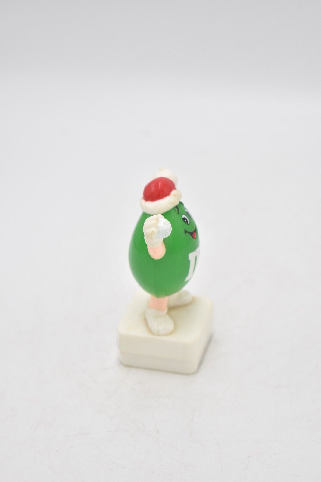 M&M's Green Peanut Character Snowball Throwing Cake Topper 1992