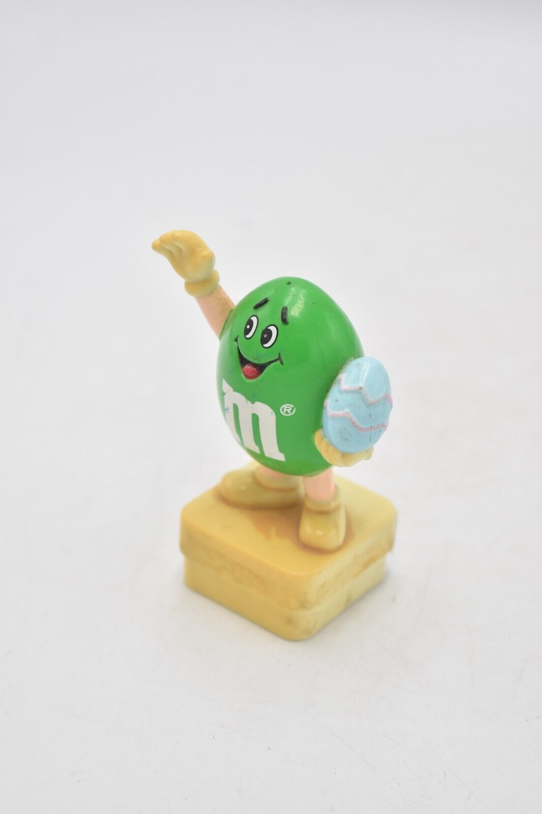 M&M's Green Peanut Character Easter Cake Topper 1991