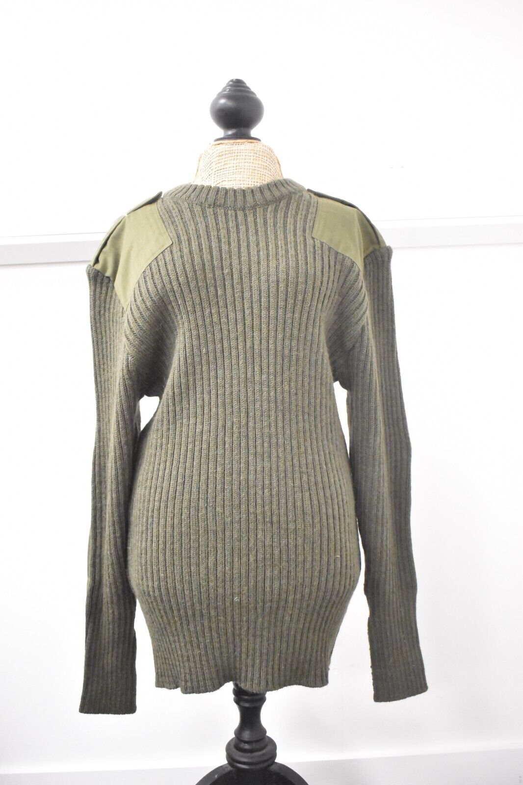 British Army Olive Green Wool Jumper Pullover Thermal Jersey - Size 100cm, Grade