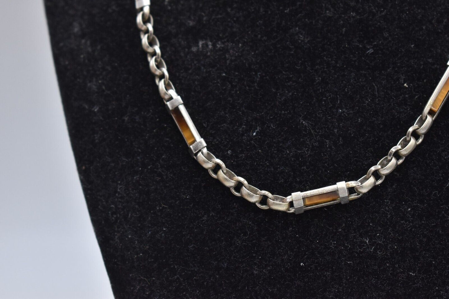 Vintage Sterling Silver Necklace with Tiger Eye Gemstones - 42cm