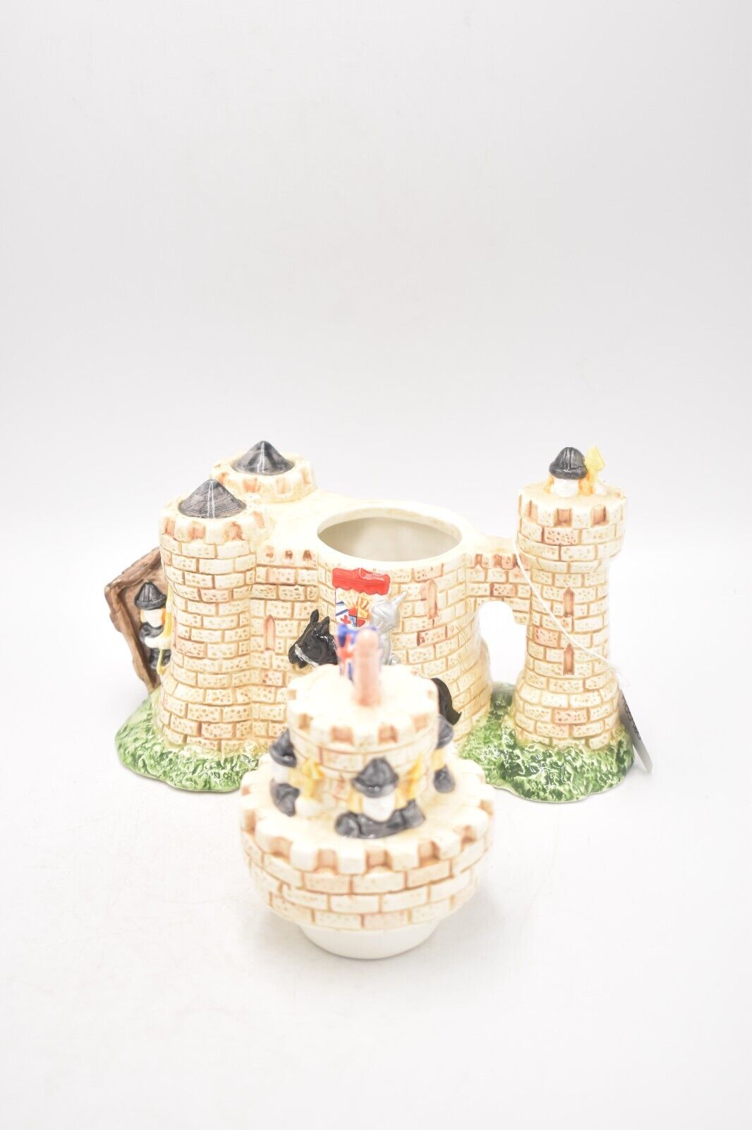 Vintage The Leonardo Collection Castle Teapot Decorative Novelty Collectible