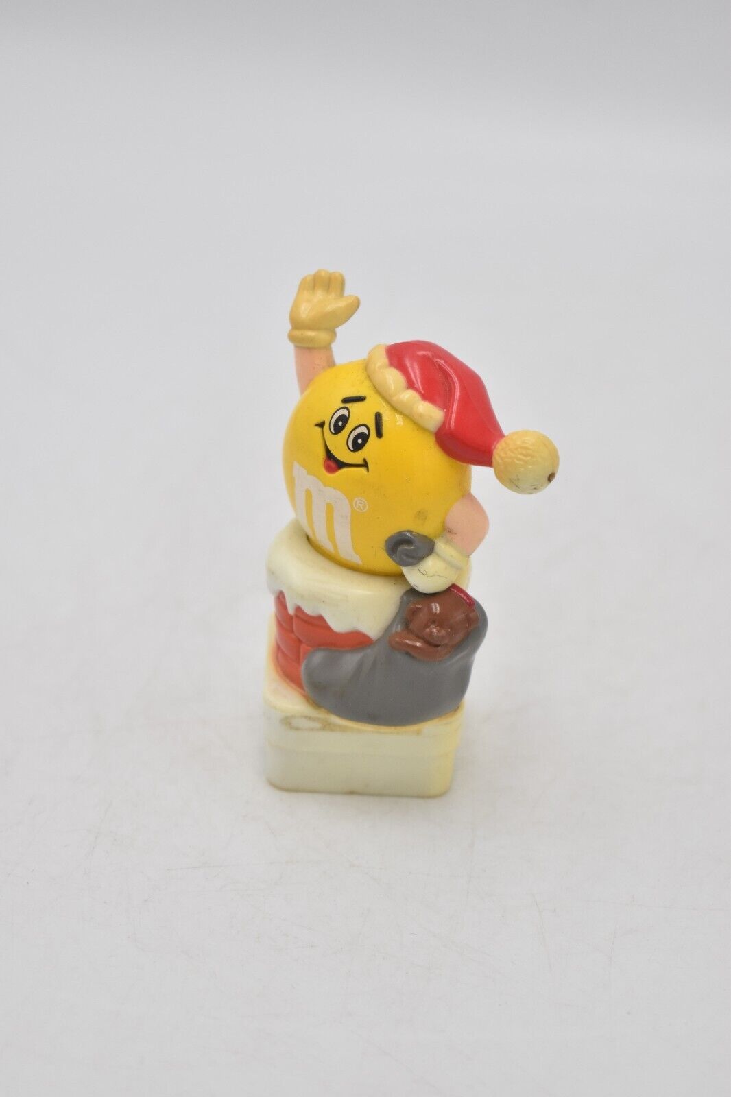 M&M's Yellow Character Christmas Stocking in a Chimney Cake Topper 1993