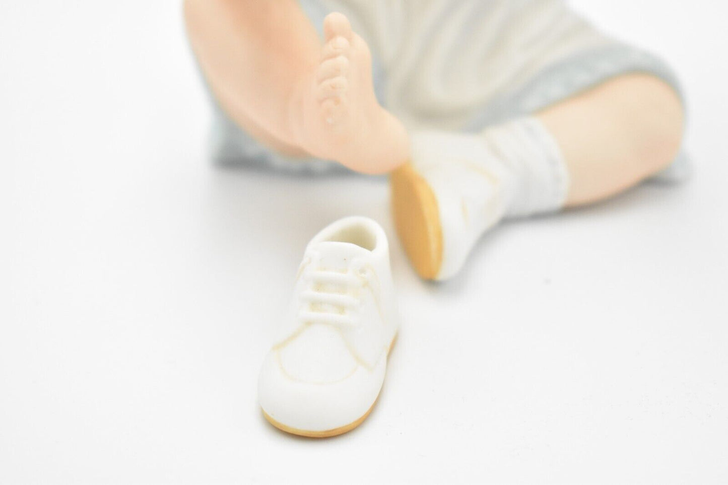 Lenox Baby Book Collection Baby's First Shoes 1990 Figurine Statue Ornament