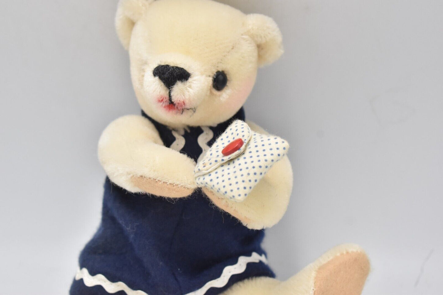 Merrythought Sealed with a Kiss Mohair Teddy Bear – Limited Edition