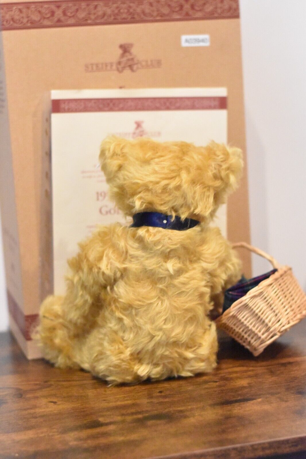 Steiff 1997 Picnic Teddy Bear Growler 420108 Limited Edition Retired Boxed