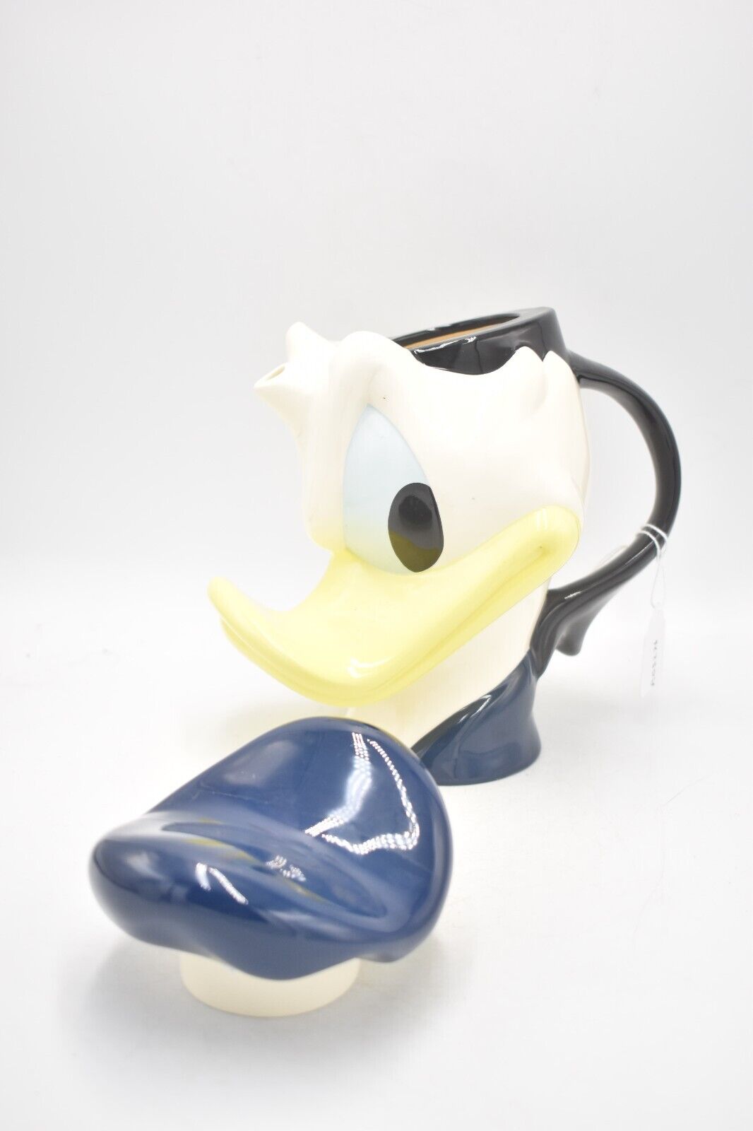 Disney Donald Duck Head Teapot Disney Showcase Limited Edition Paul Cardew 2002