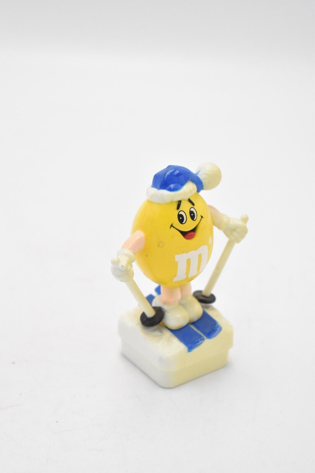 M&M's Yellow Character Skier Cake Topper 1993