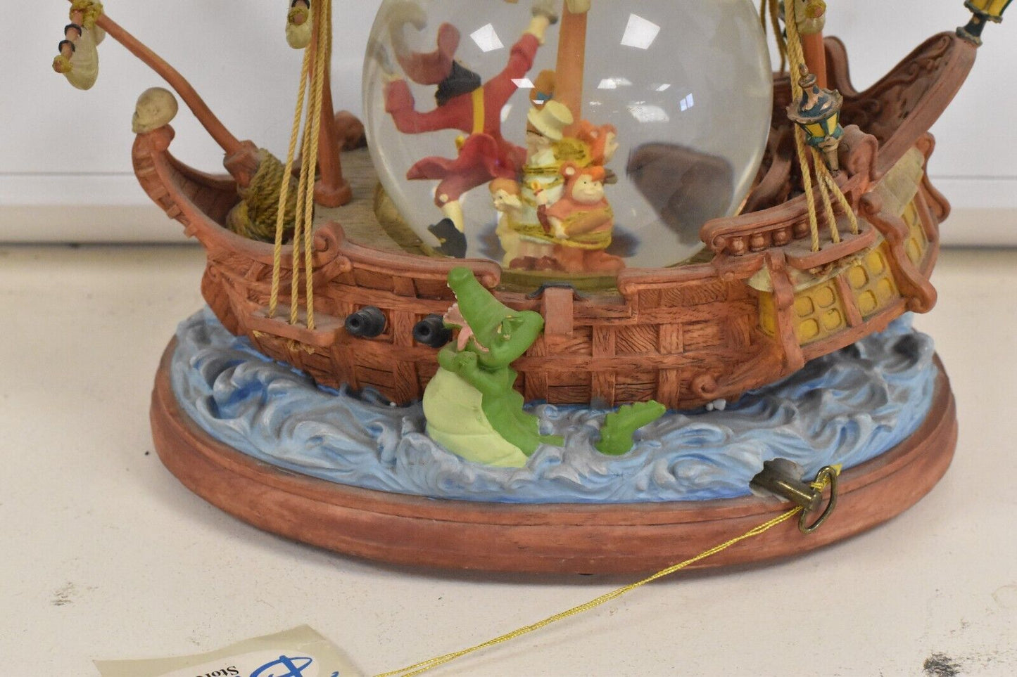 Disney "You Can Fly" Peter Pan & Captain Hook Pirate Ship Musical Snow Globe