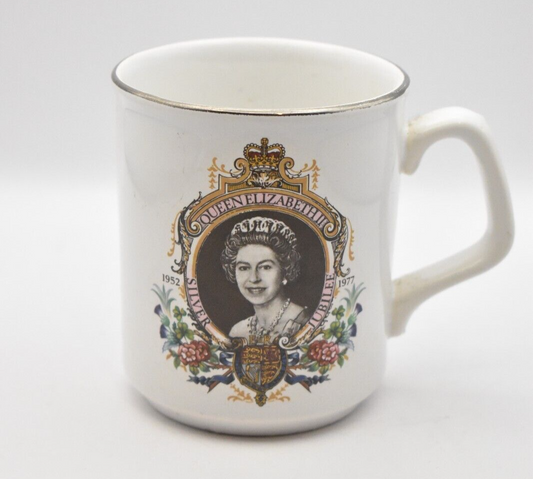 Queen Elizabeth HM Yacht Britannia Mug Coffee Cup Tea Cup