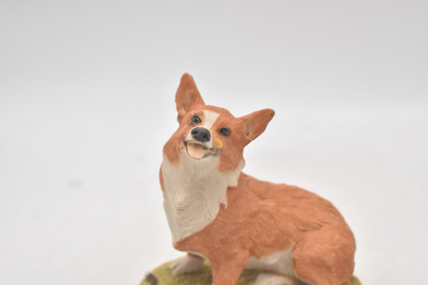 Vintage Pendragon Crafts Corgi Dog Figurine Statue Ornament Decorative