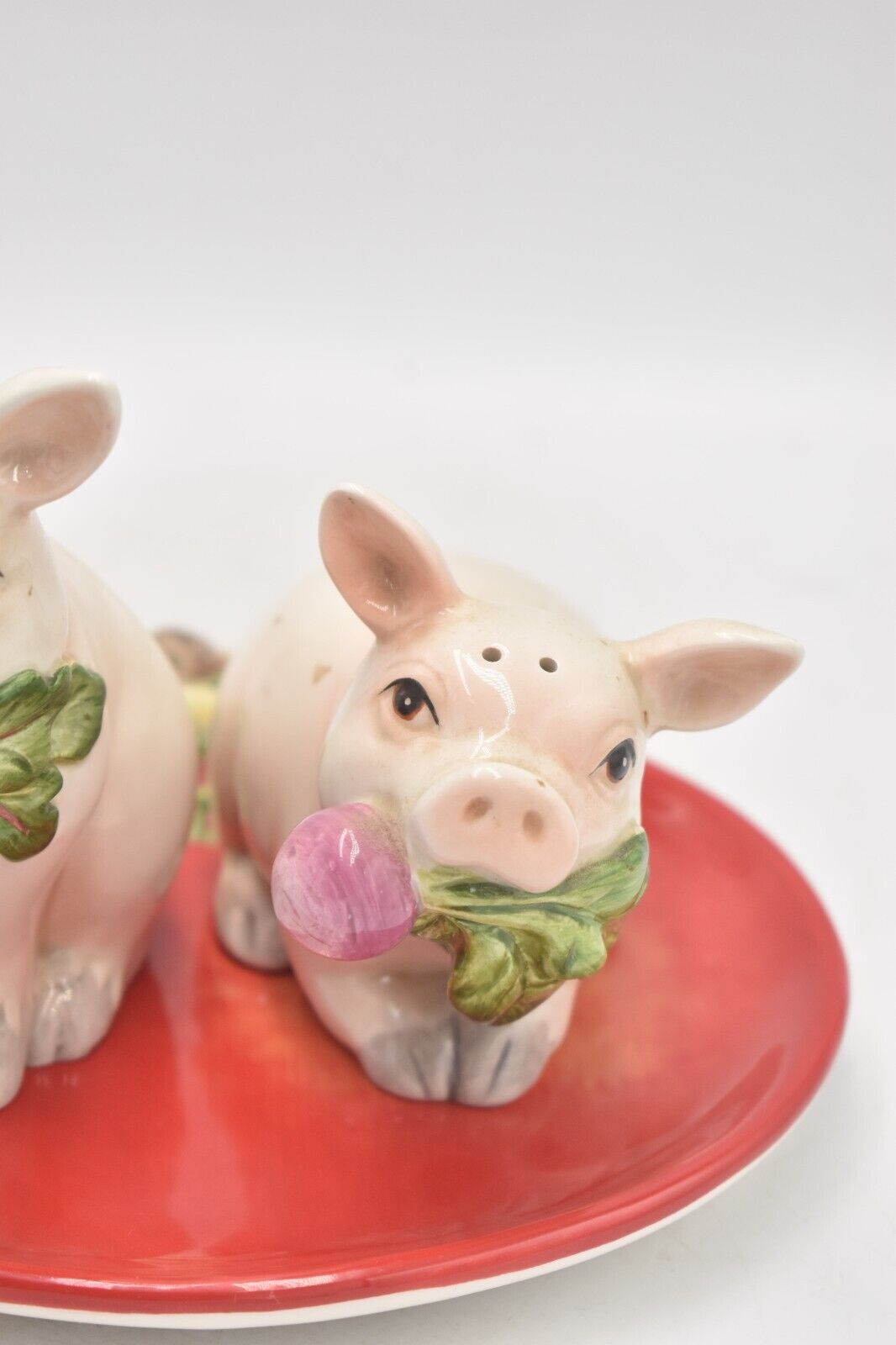 Vintage Fitz and Floyd French Market Pig Salt & Pepper Shakers with Tomato Tray