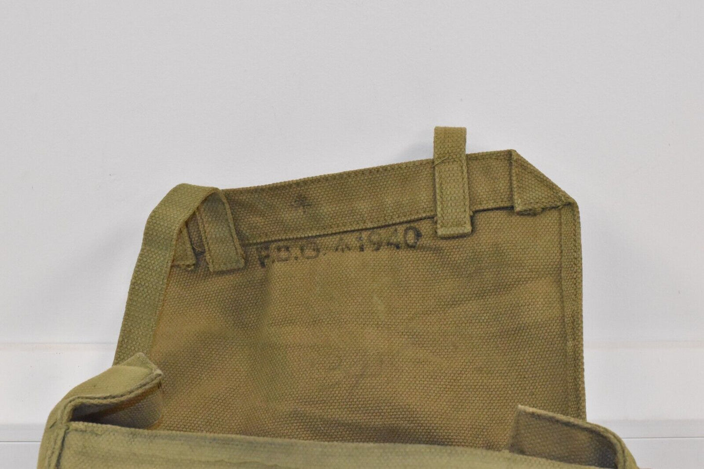 WW2 British Army 1937 Pattern Small Pack – 1940 Dated – FBG Maker – With Straps