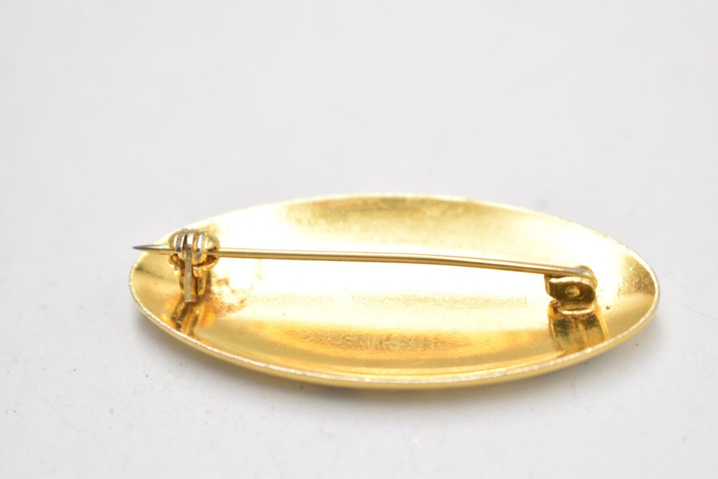 Vintage Gold Tone Phoenix Engraved Oval Brooch - Costume Jewellery