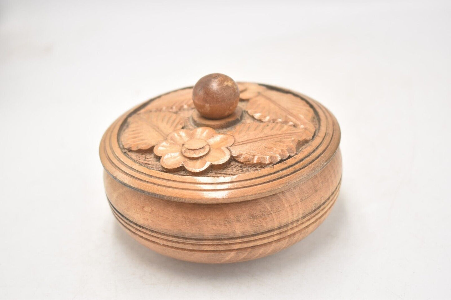 Vintage Wooden Decorative Bowl Hand Carved Trinket Bowl, Storage Bowl