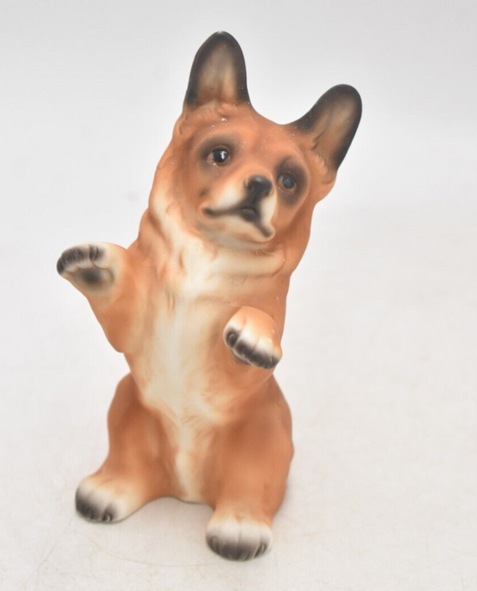 Vintage Harvey Knox HHH Corgi Dog Figurine Statue Ornament Decorative