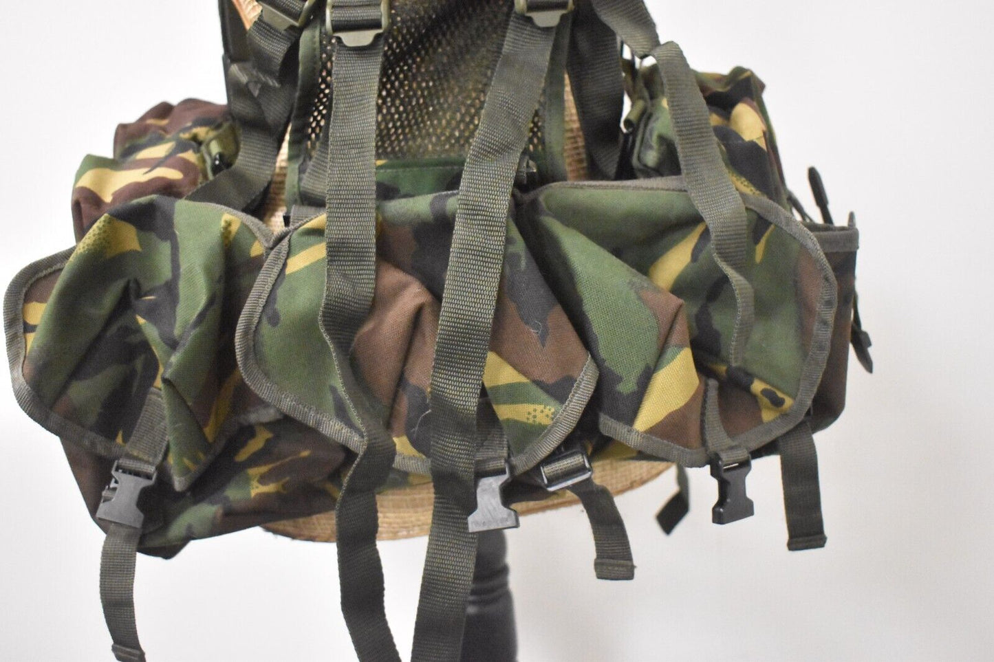 Arktis Airborne Webbing DPM Army Set Mesh Yoke Vest Assault Camo