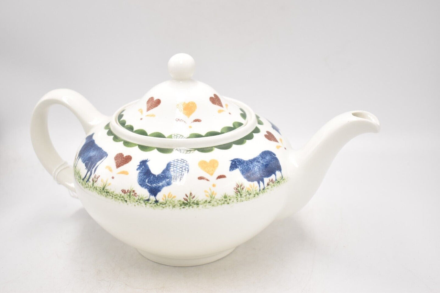 Vintage Wood & Sons Farm Teapot Novelty Decorative Ceramic