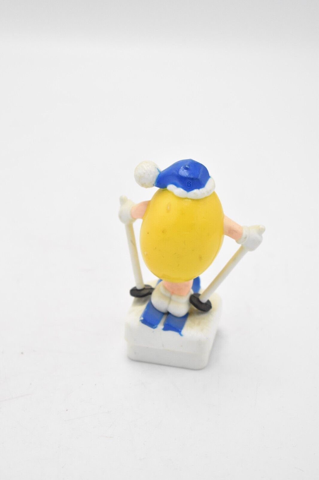 M&M's Yellow Character Skier Cake Topper 1993