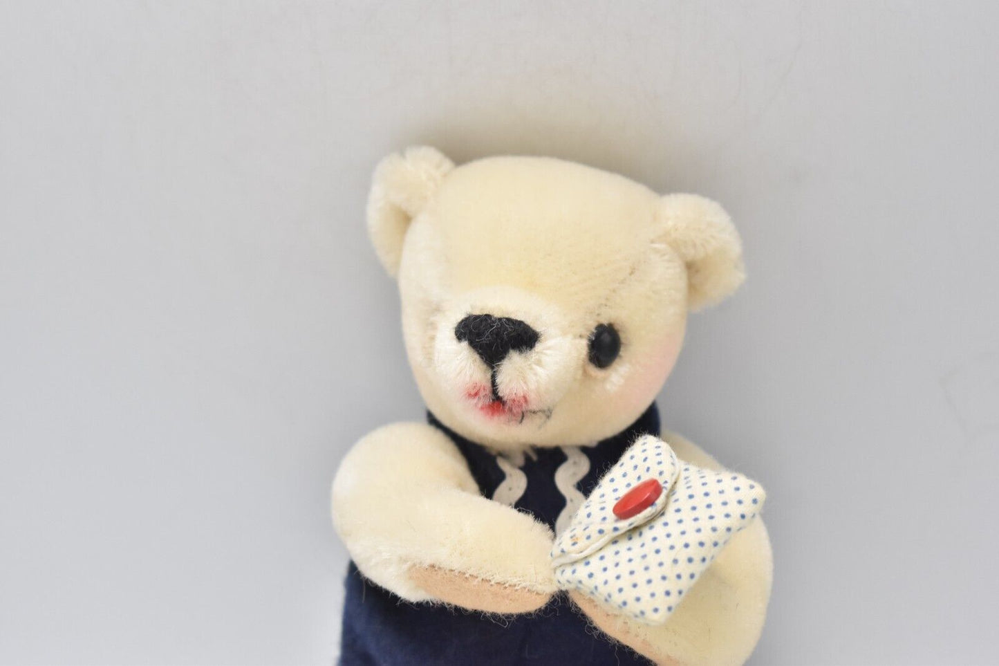 Merrythought Sealed with a Kiss Mohair Teddy Bear – Limited Edition