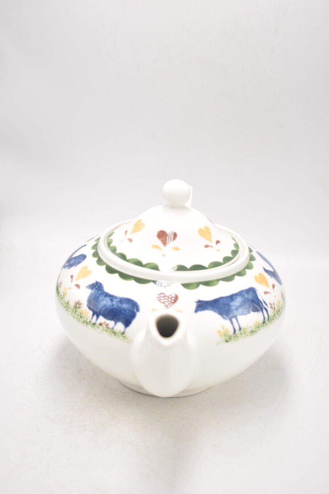 Vintage Wood & Sons Farm Teapot Novelty Decorative Ceramic