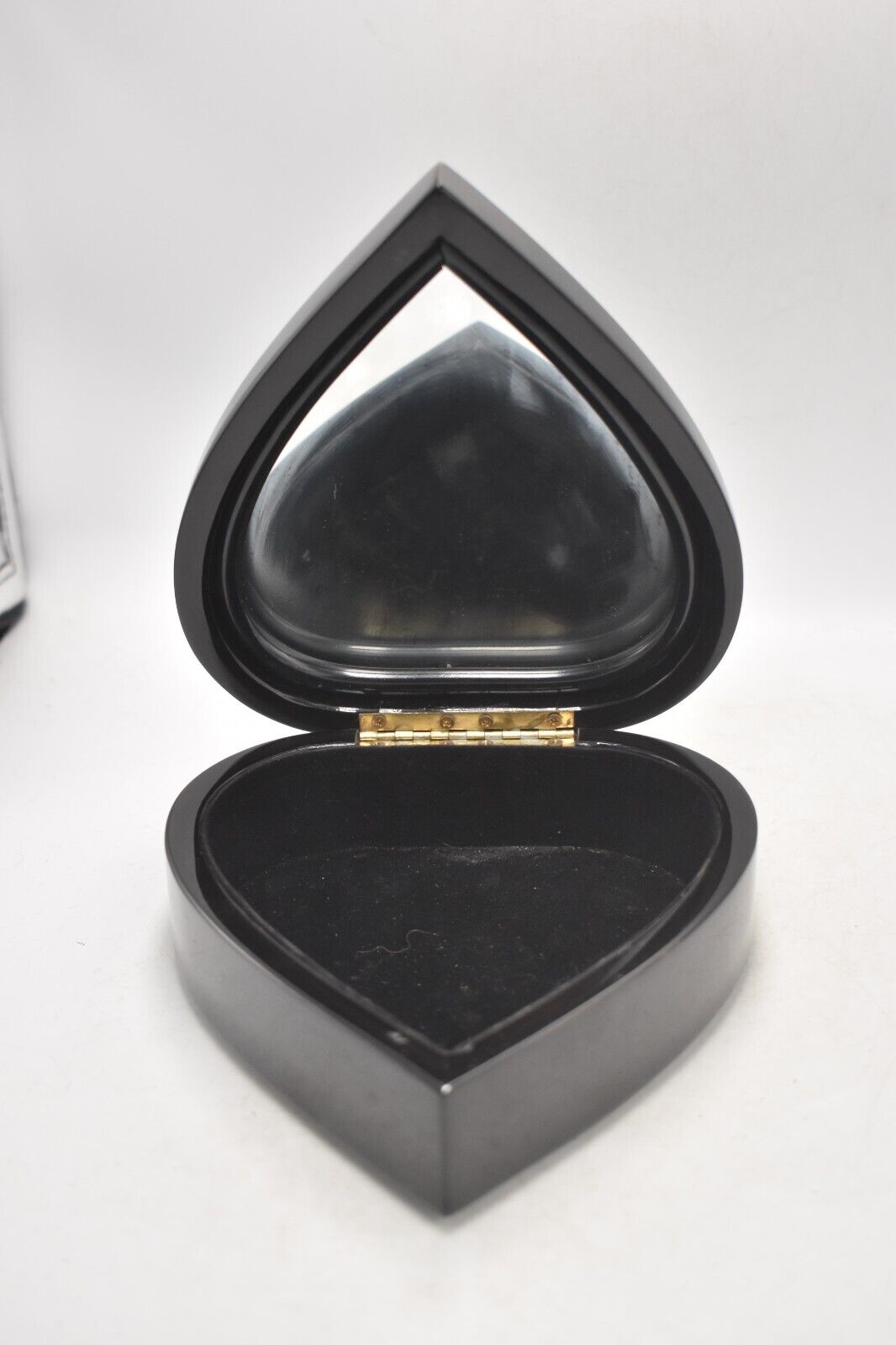 Vintage Black Lacquer Heart Shaped Mother of Pearl Jewellery Box Trinket Box