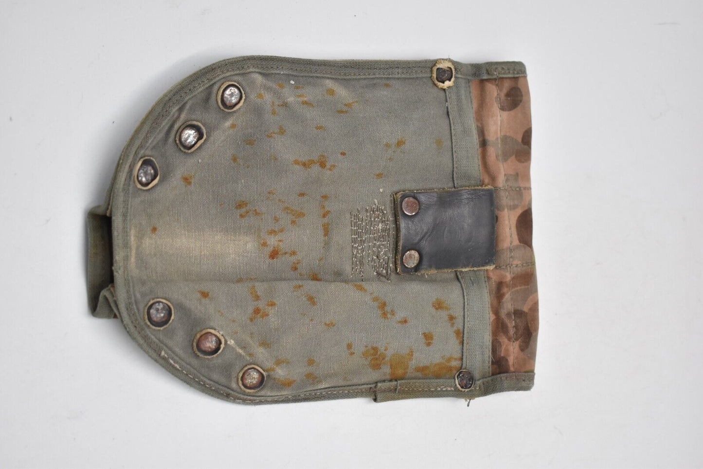 Austrian Army Peadot Camouflage Entrenching Tool Cover – Dated 1968