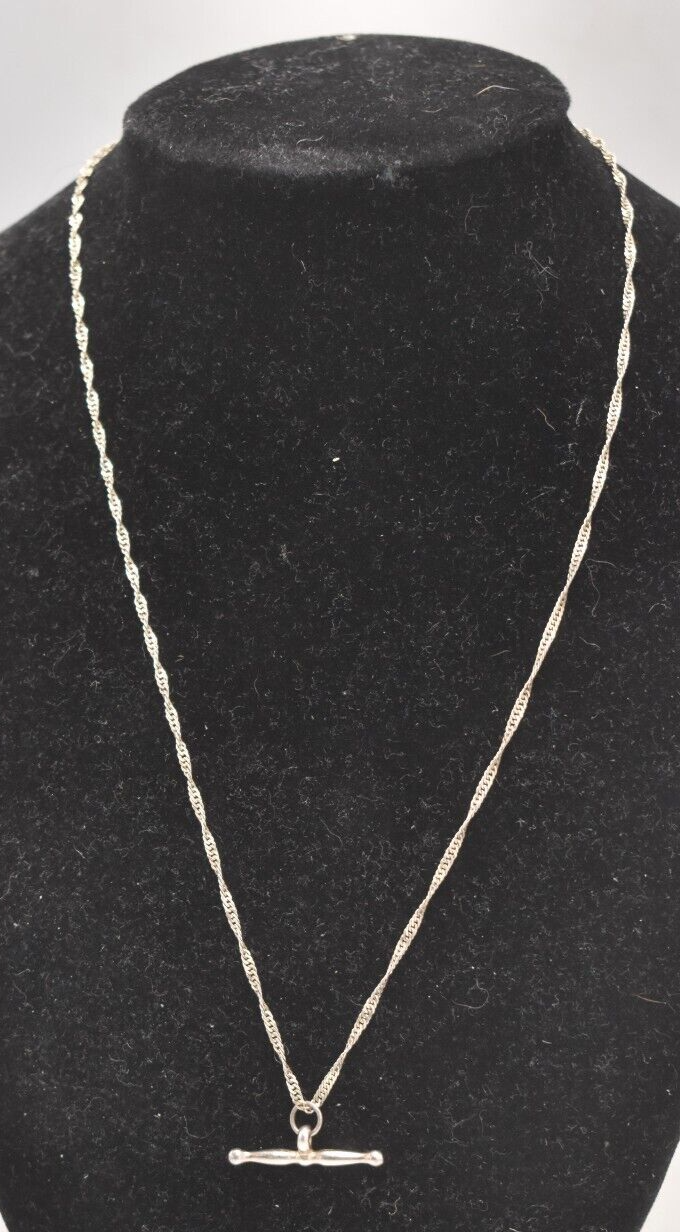 Vintage Sterling Silver 925 Necklace and Pendant 23.5cm