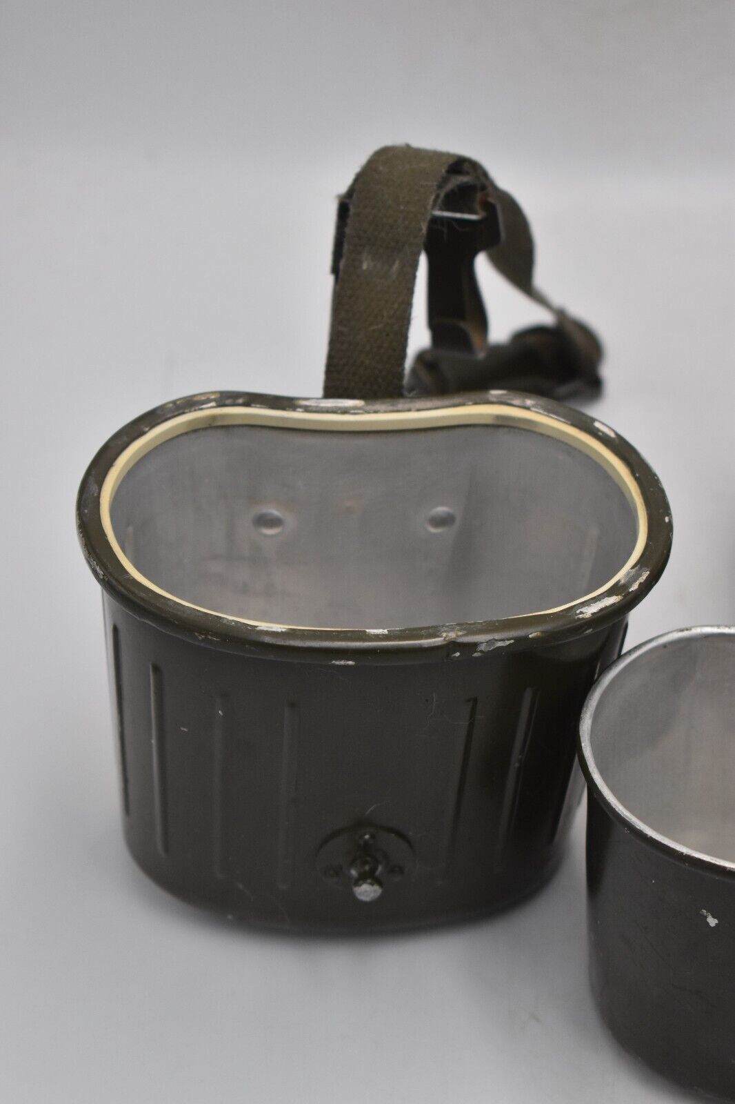 Vintage 1970s German Army Water & Mess Tin