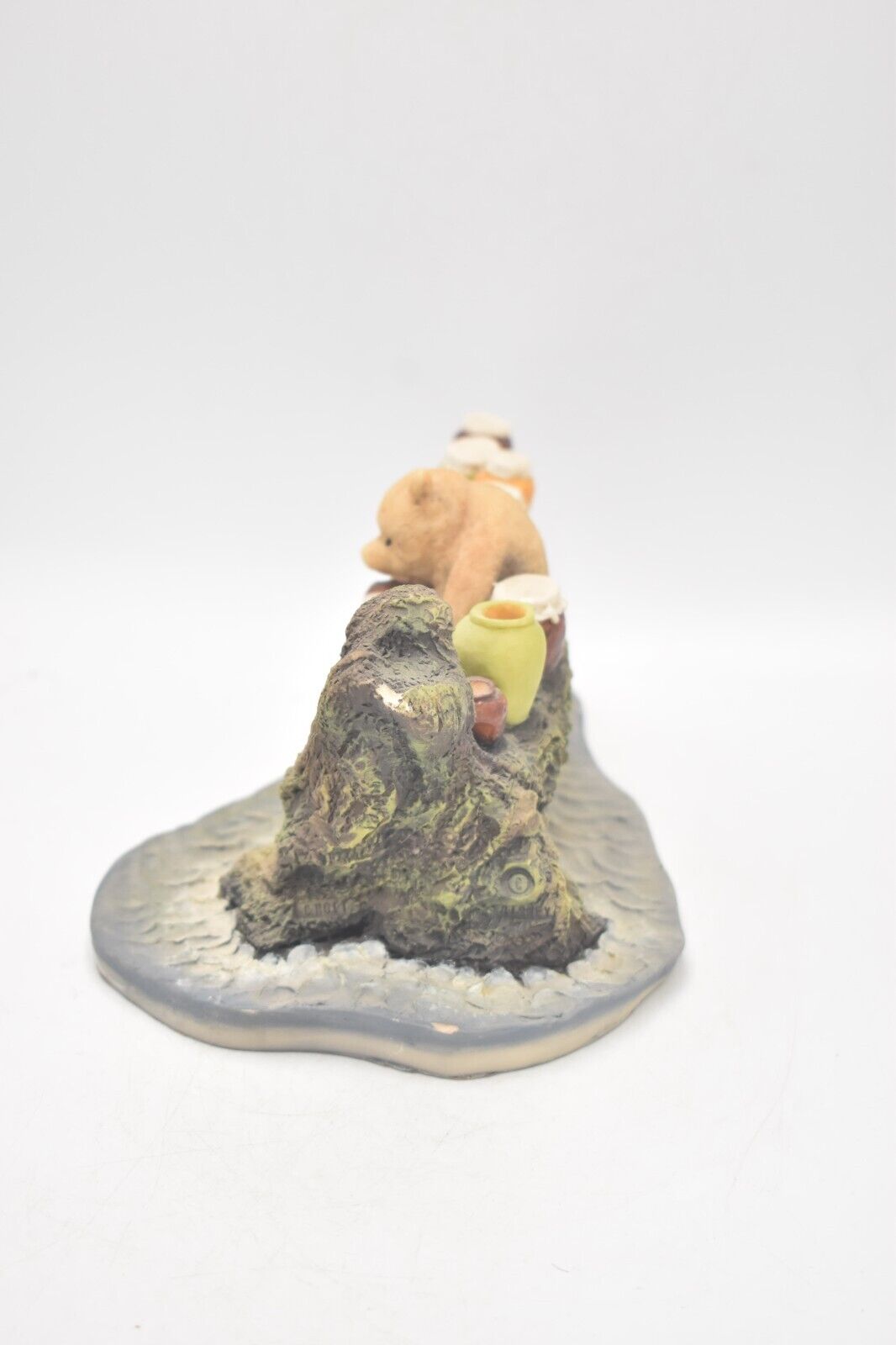 Arden Sculptures Winnie The Pooh W260 Figurine Ornament