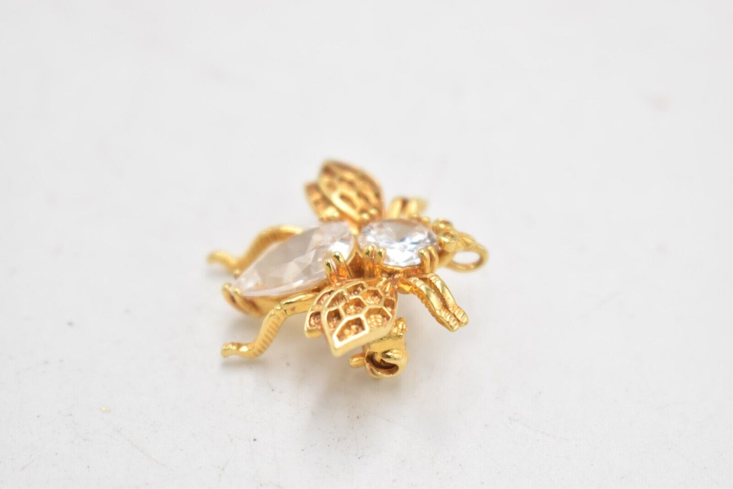 Vintage Cubic Zirconia Gold Tone Bee Brooch – Ladies Costume Jewellery