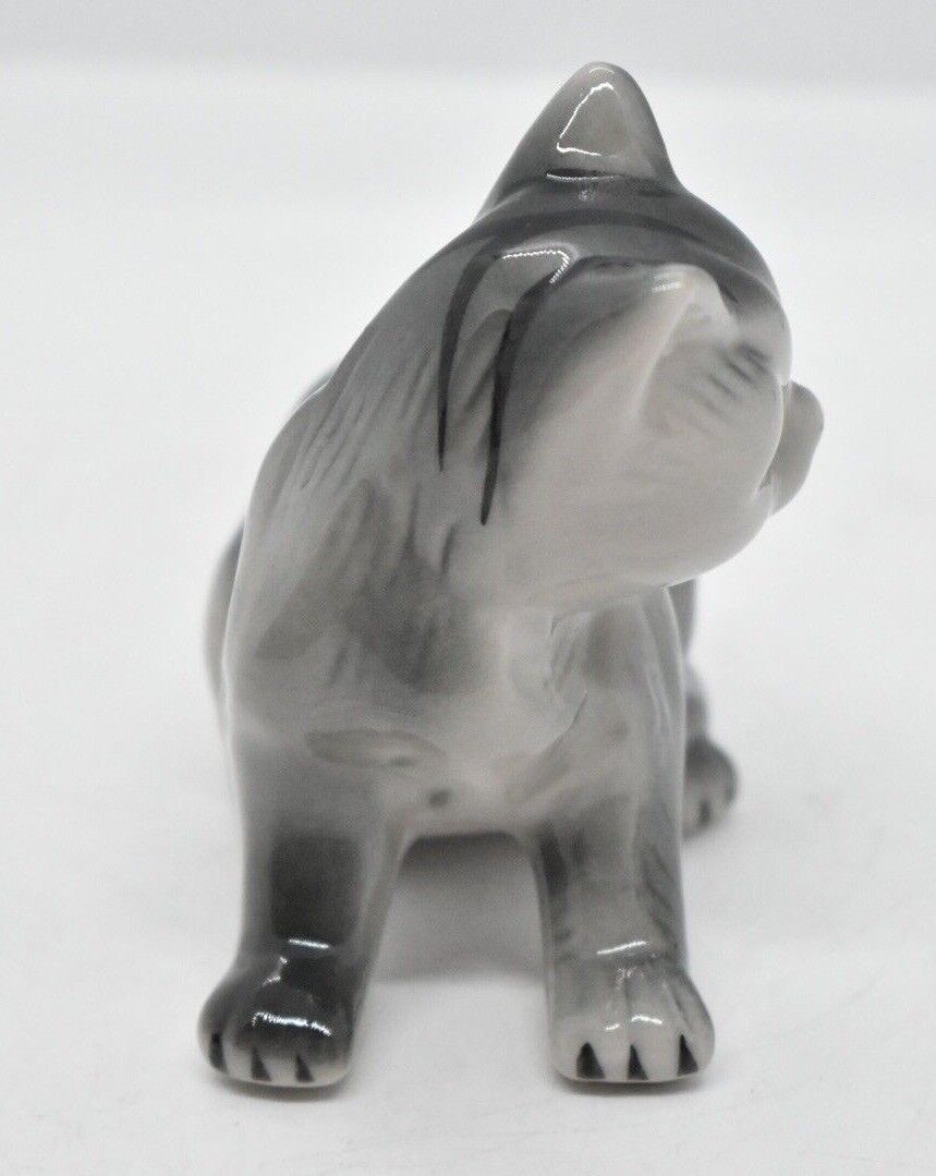 Vintage 1960's Handpainted Grey Tabby Cat Figurine/ Statue/ Ornament