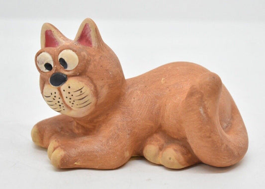 Vintage Handpainted Wide Eyed Cat Figurine/ Statue/ Ornament