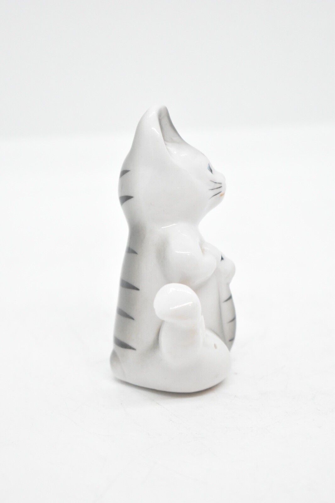 Vintage Handpainted Grey Playful Cat Figurine/ Statue/ Ornament