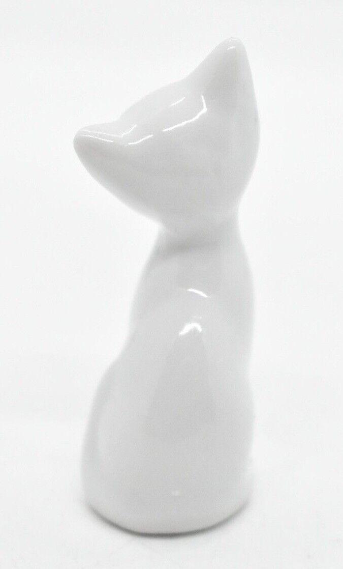 Vintage White Siamese Cat Figurine/ Ornament/ Statue